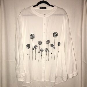 0-Nelue Women’s White Button Front Blouse with Printed Black Flowers 3XL